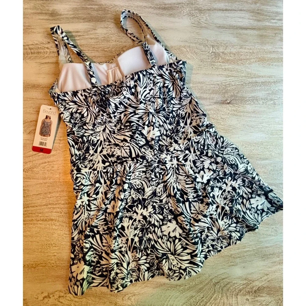 NWT size Medium Beyond Control Swim Dress Navy White Tummy Control UPF 50